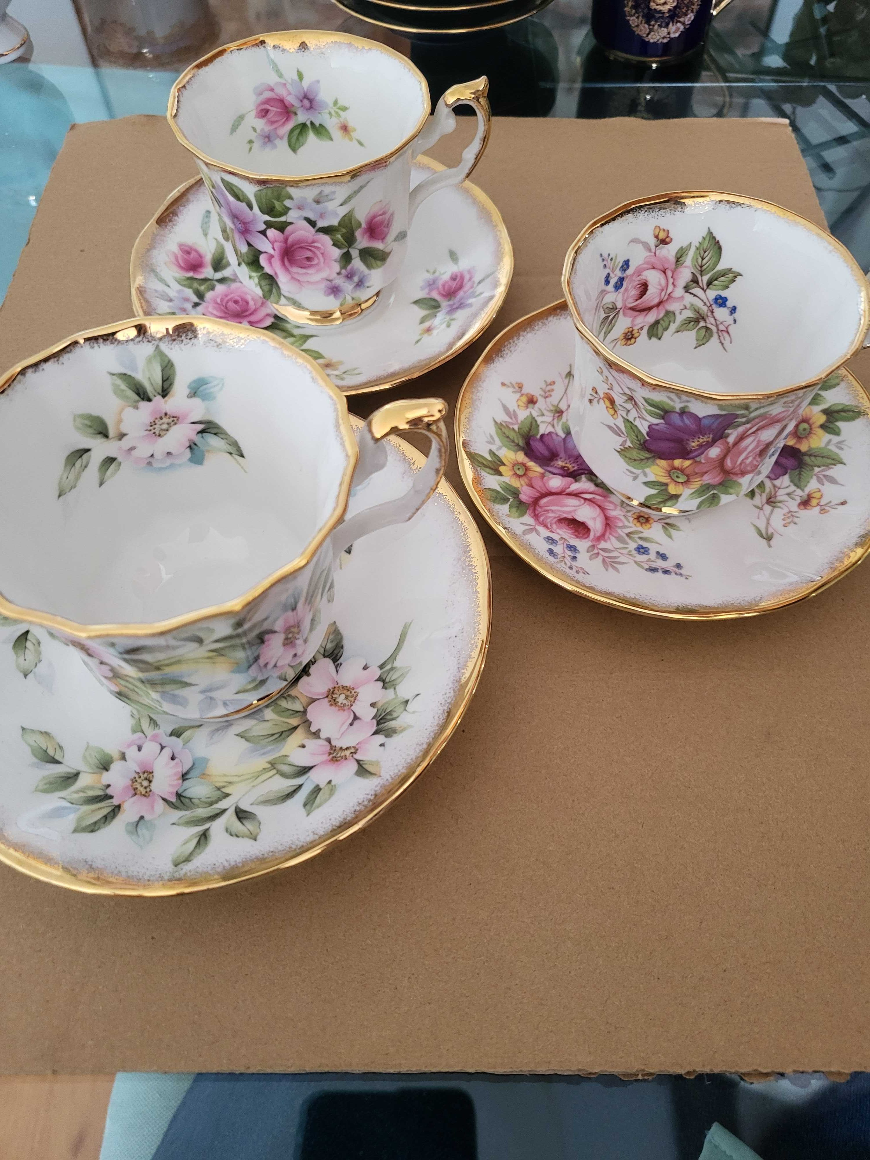 Conjunto Chávenas Flores - Elizabethan