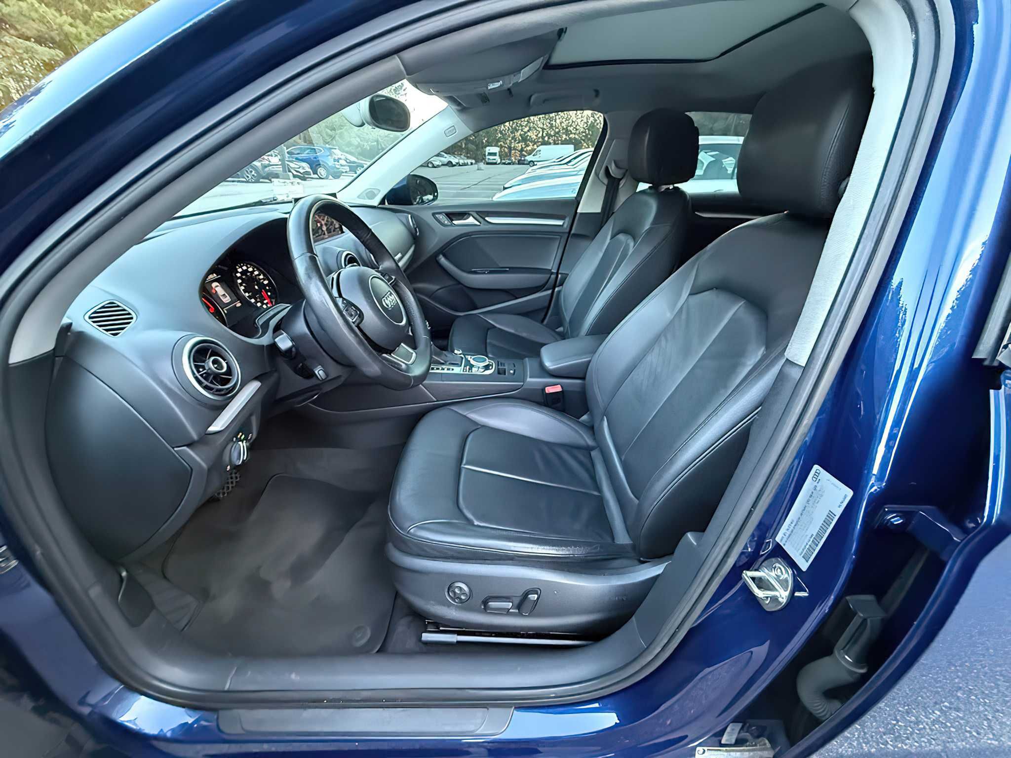Audi A3      2015