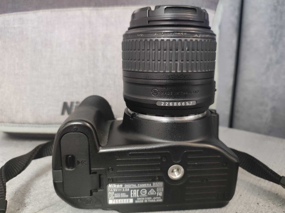 Фотоапарат Nikon D3200 18-55 VR Kit + сумка