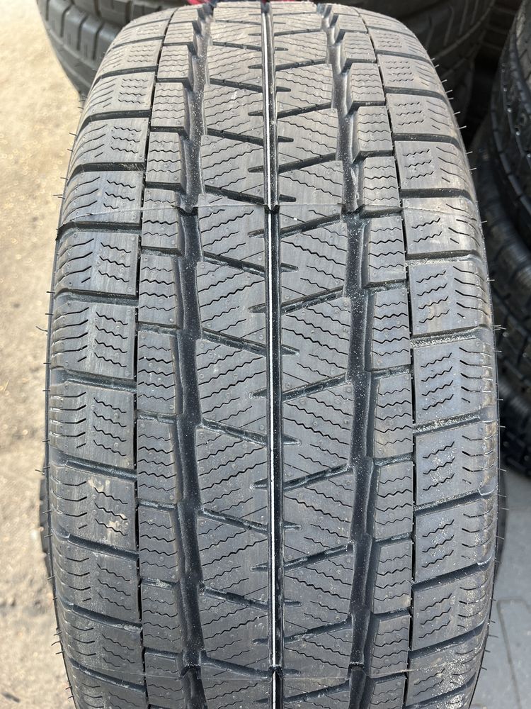 2x215/60r17 C Falken EuroWinter VAN01