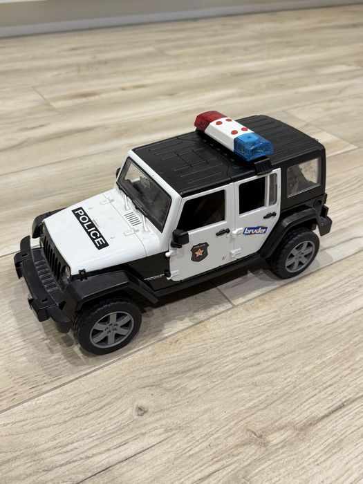 Машинки Bruder поліція, пожежна, кран, ппо