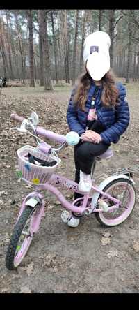 Велосипед для девочки, радиус колёс 16.