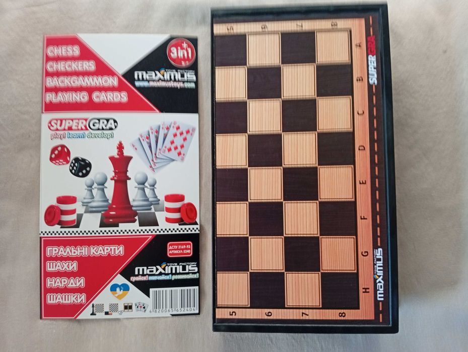 Набор 4 в 1      Максимус+ (шашки шахматы нарды и карты)