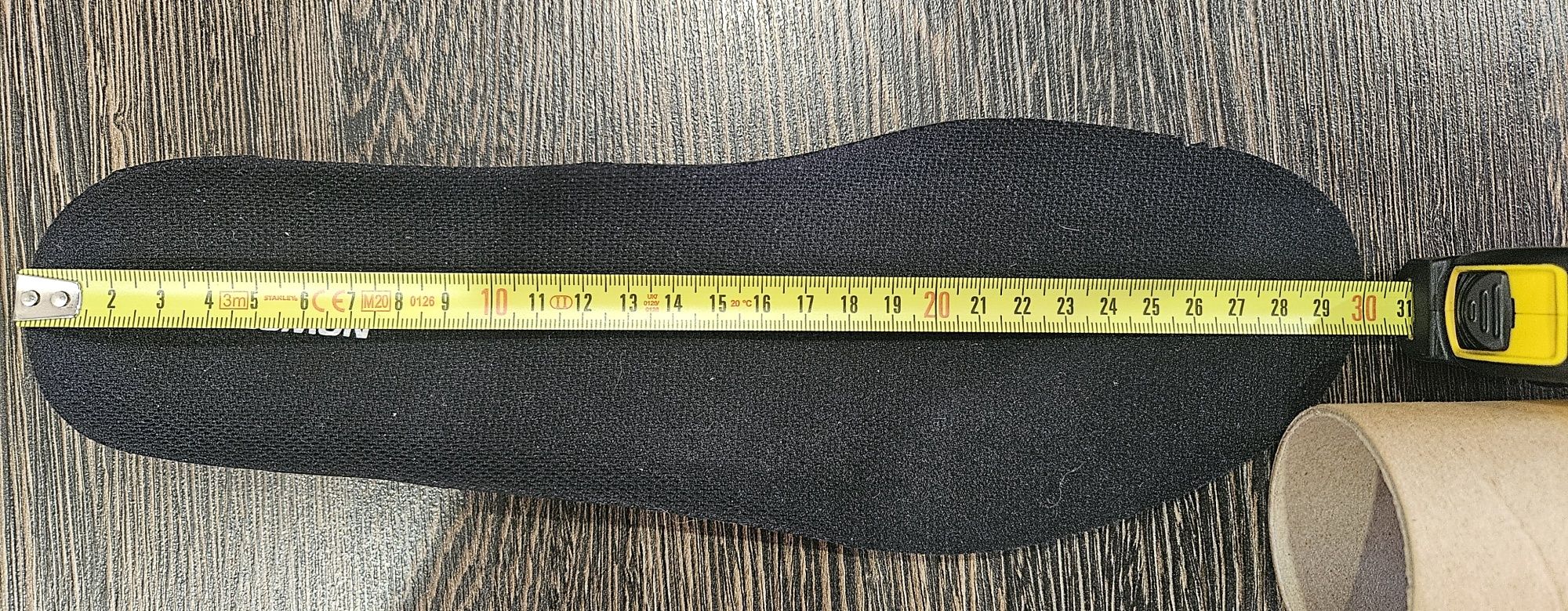 Продам бігові зимові кросівки Salomon