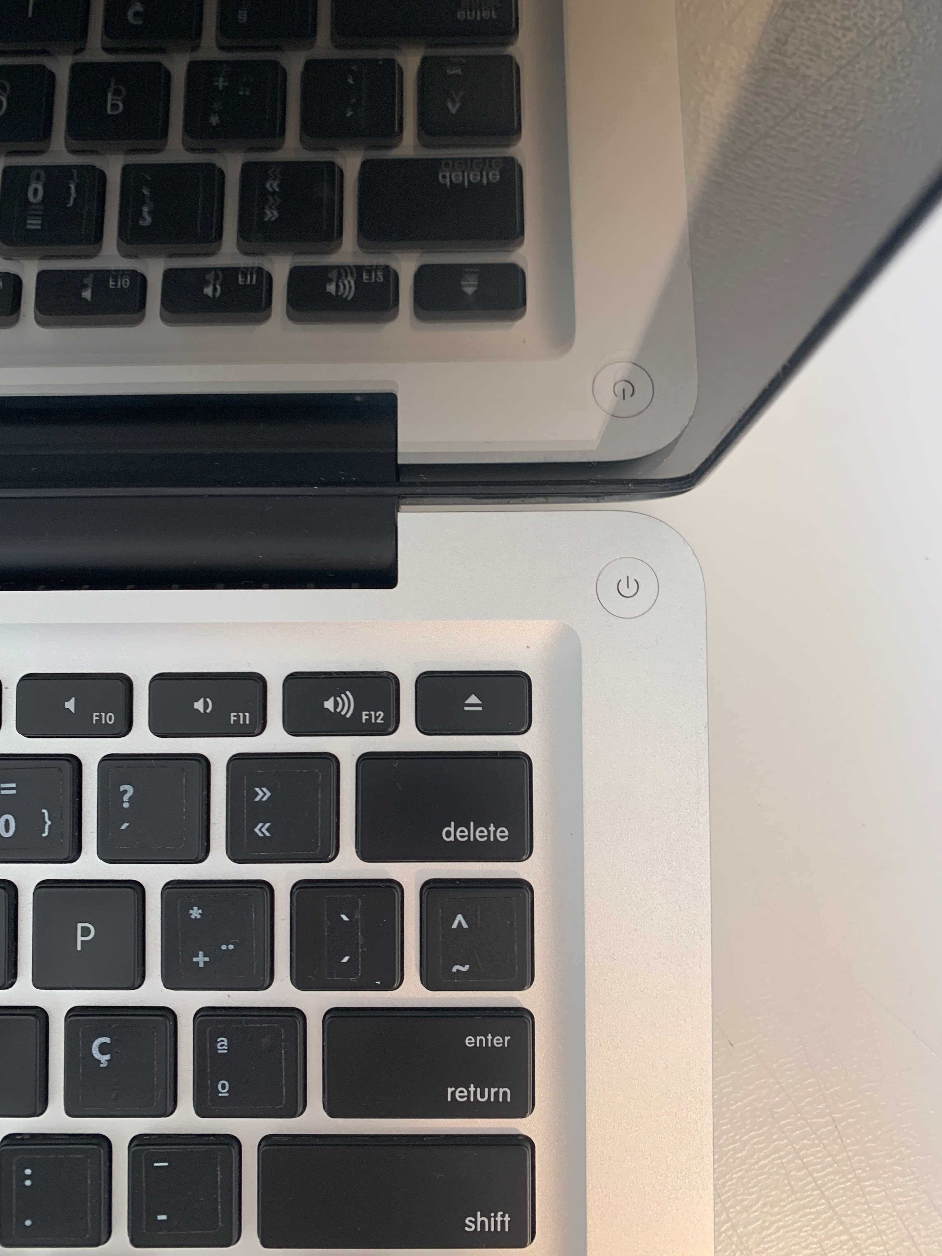 Apple MacBook Pro 2013