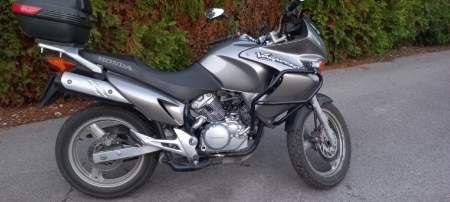Honda Varadero 125