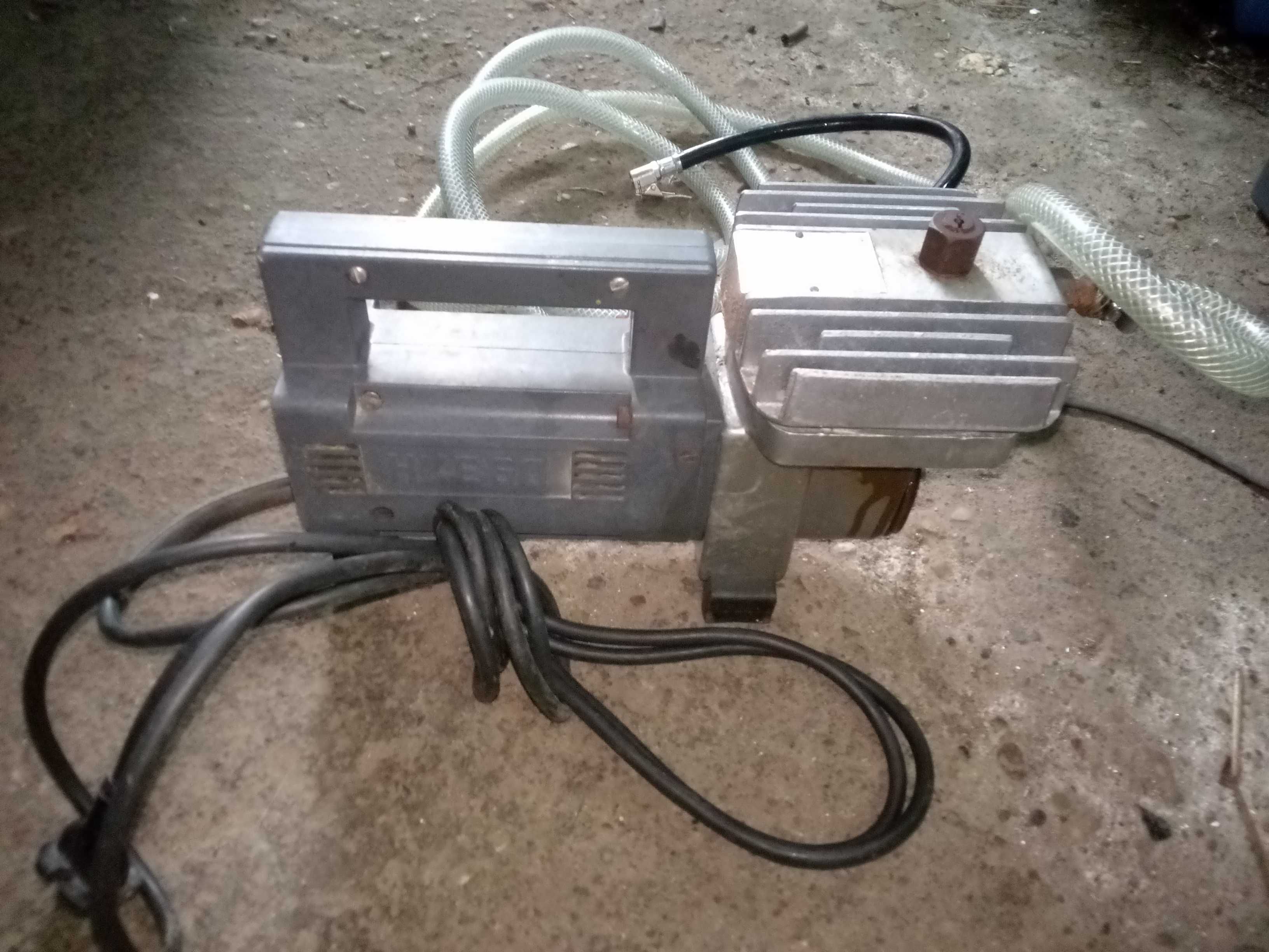 Kompresor 220 Volt 360 Wat produkcja DDR