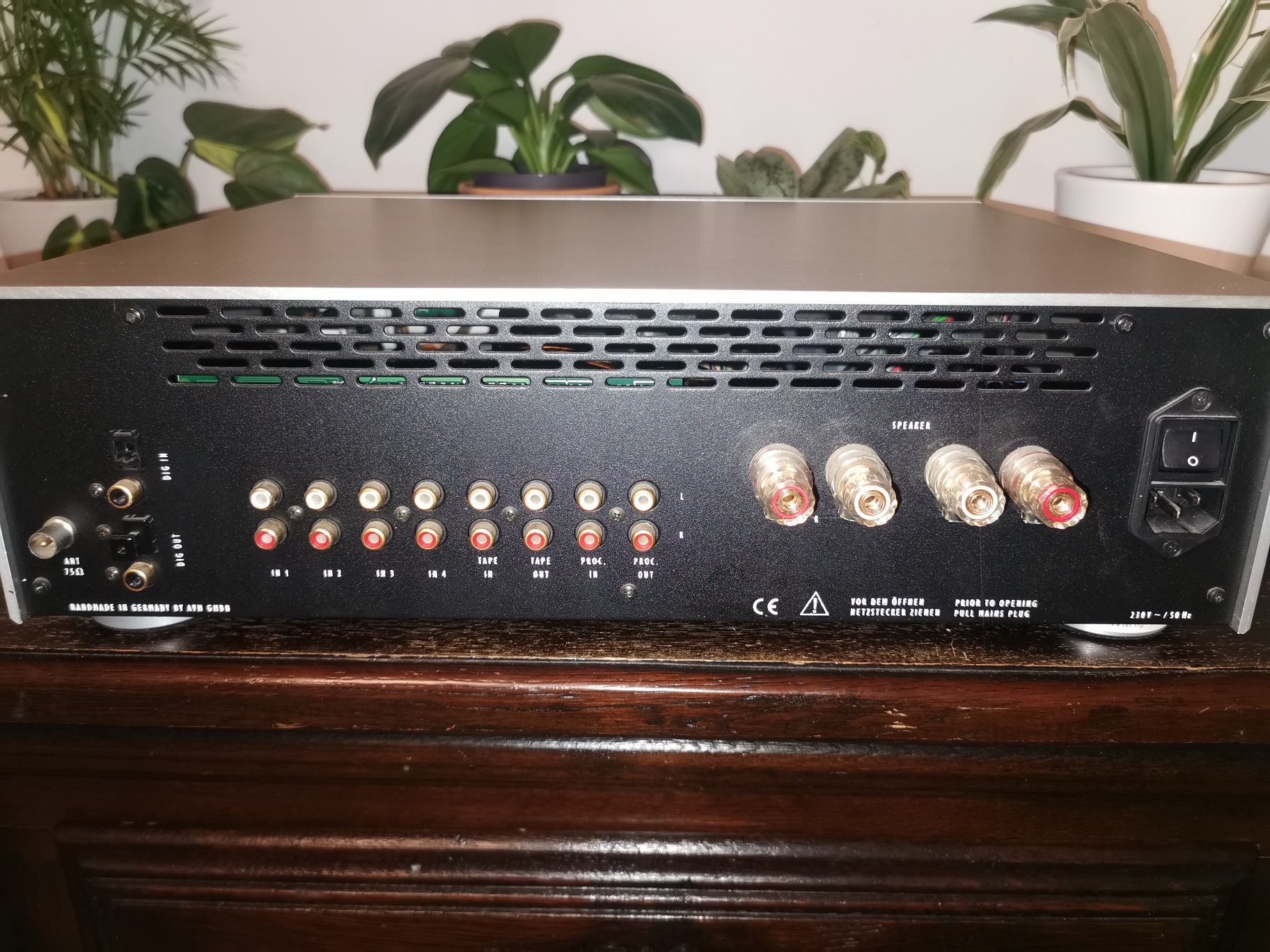 AVM Evolution C5 hi-end wzmacniacz  cd