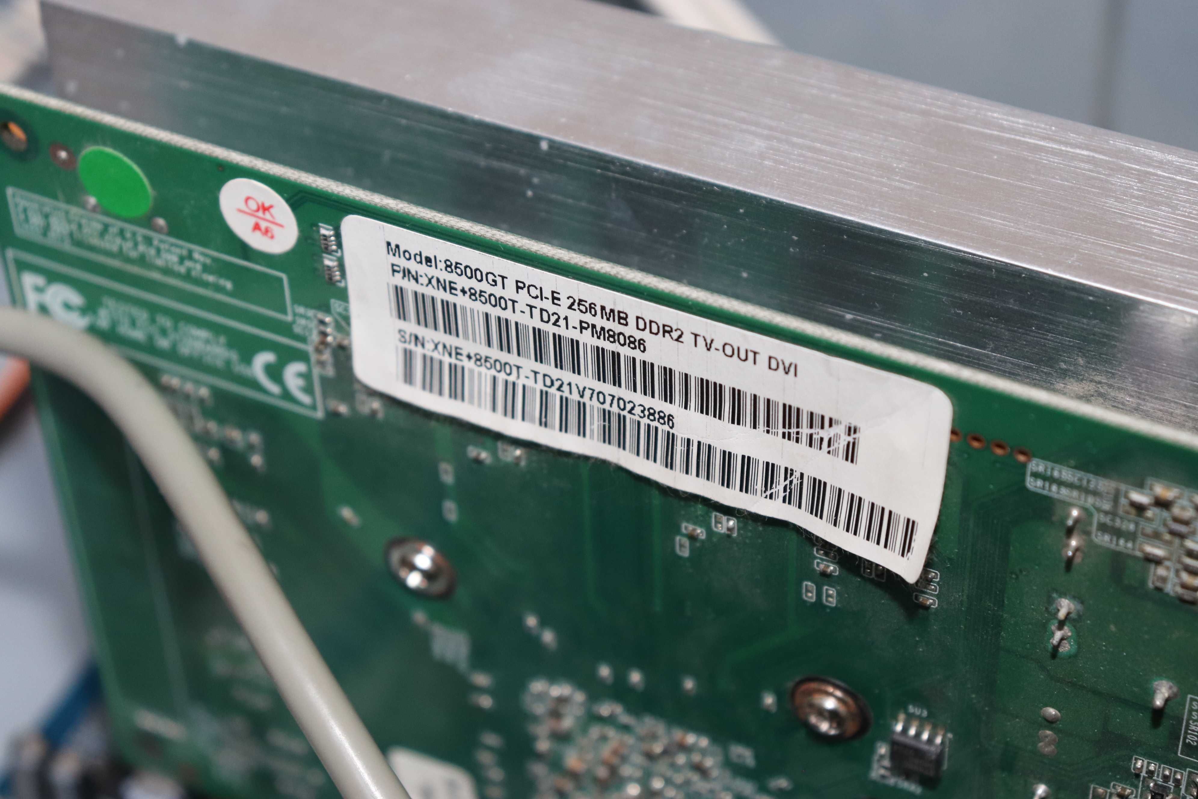 Komputer Gigabyte GA-P55-US3L GF8500GT Intel i5 750 TakeMe 700W LCD