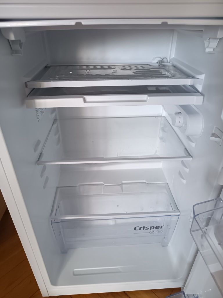 Lodówka lodowko zamrażarka Beko TS190330N w bardzo dobrym stanie.
