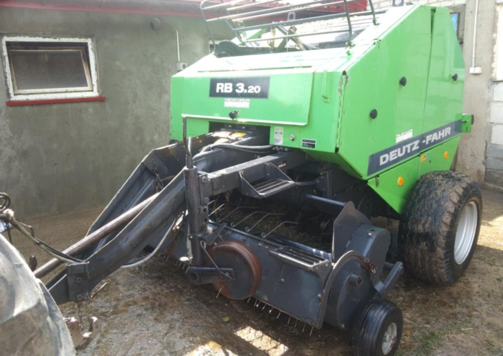 Prasa roująca Deutz-Fahr RB3..20