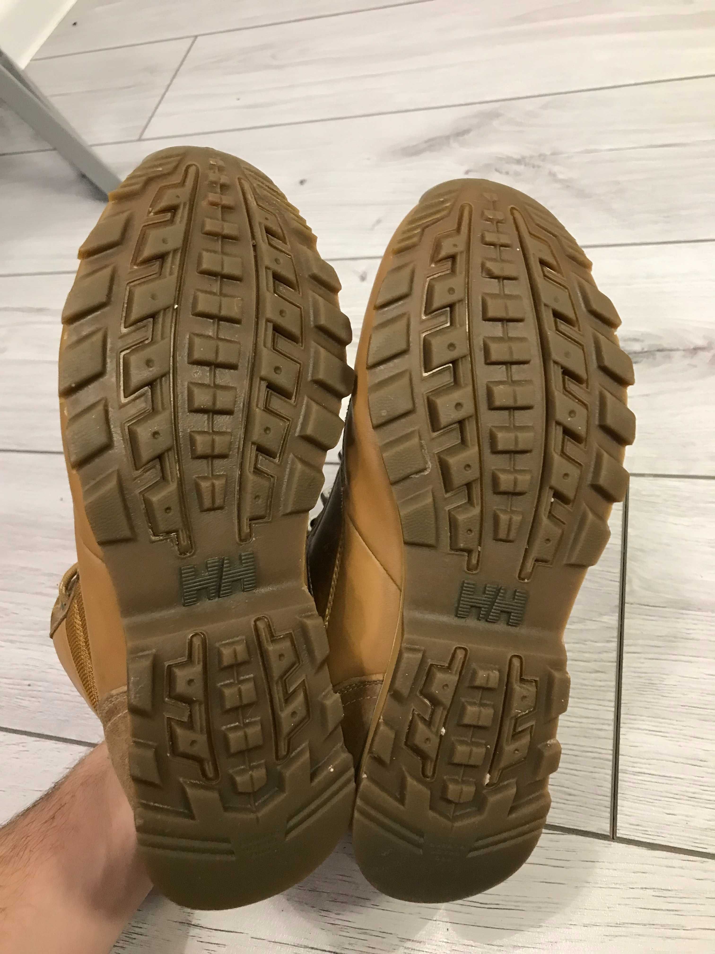 Buty zimowe Helly Hansen The Forester rozm. 37,5