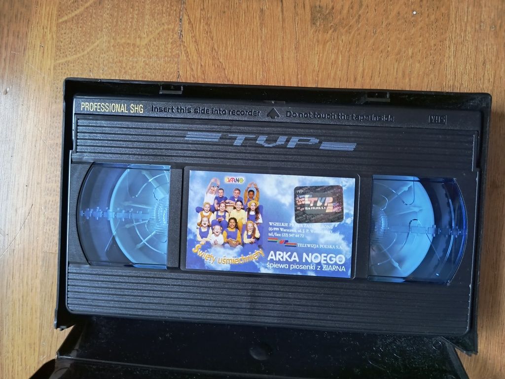 Arka Noego vhs, swiety uśmiechnięty