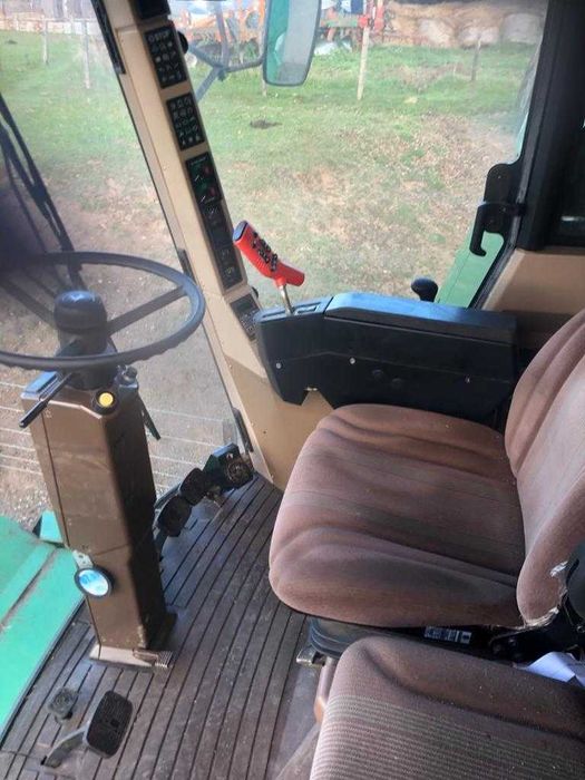 John Deere 2054 kombajn zbożowy heder 4.2 bardzo ładny,