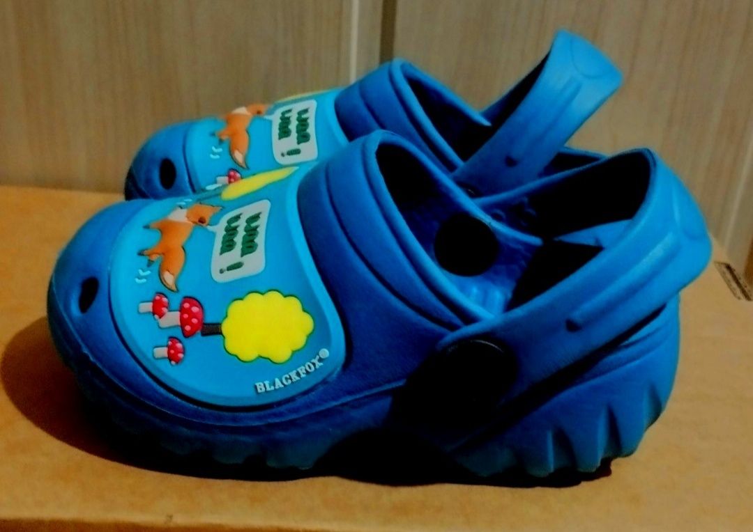 Nike PUMA кросівки сандалі крокси дитячі нові р.16/17/21/22
