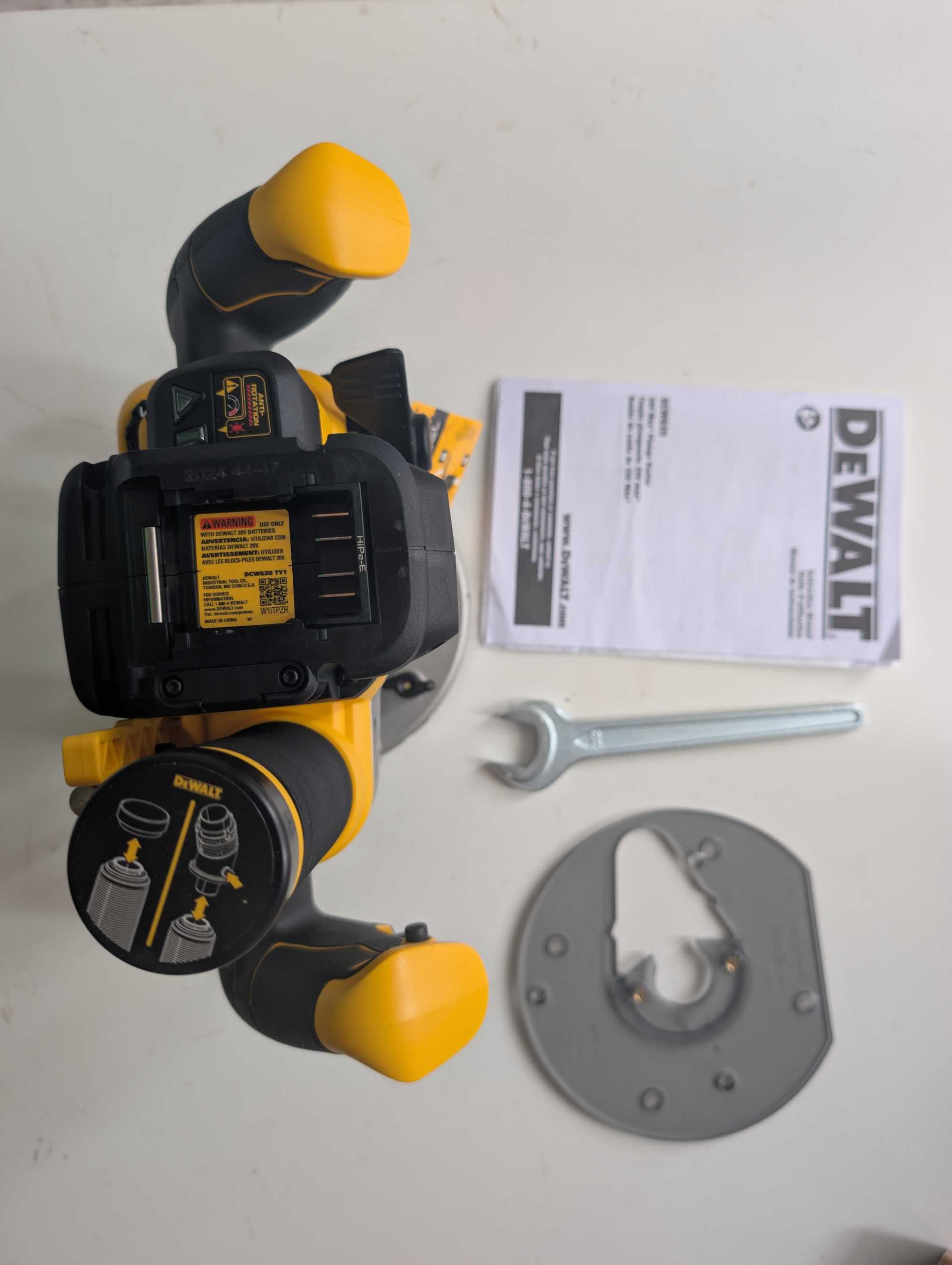 DeWALT DCW620B 20v Аккумуляторний погружний фрезер привезений з USA