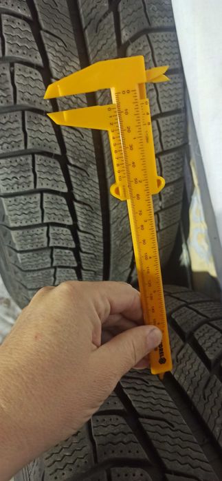 Колеса Ford диски CJ5C-1007-B2B шини Michelin Latitude X-Iсe 235/65R17