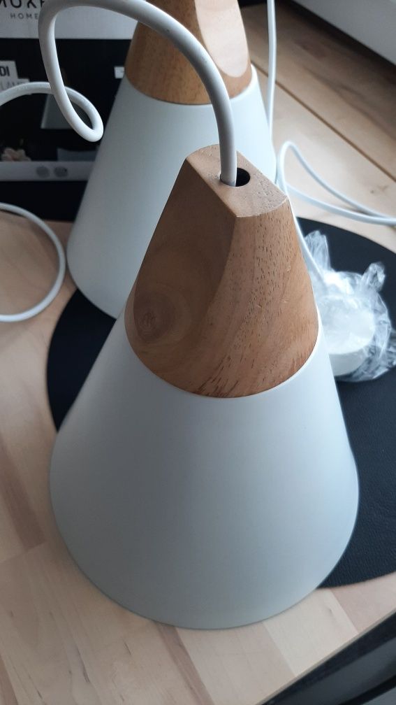 Nowe 2 lampy wisząca Scandi Home Smukee, skandynawskie, biała drewno