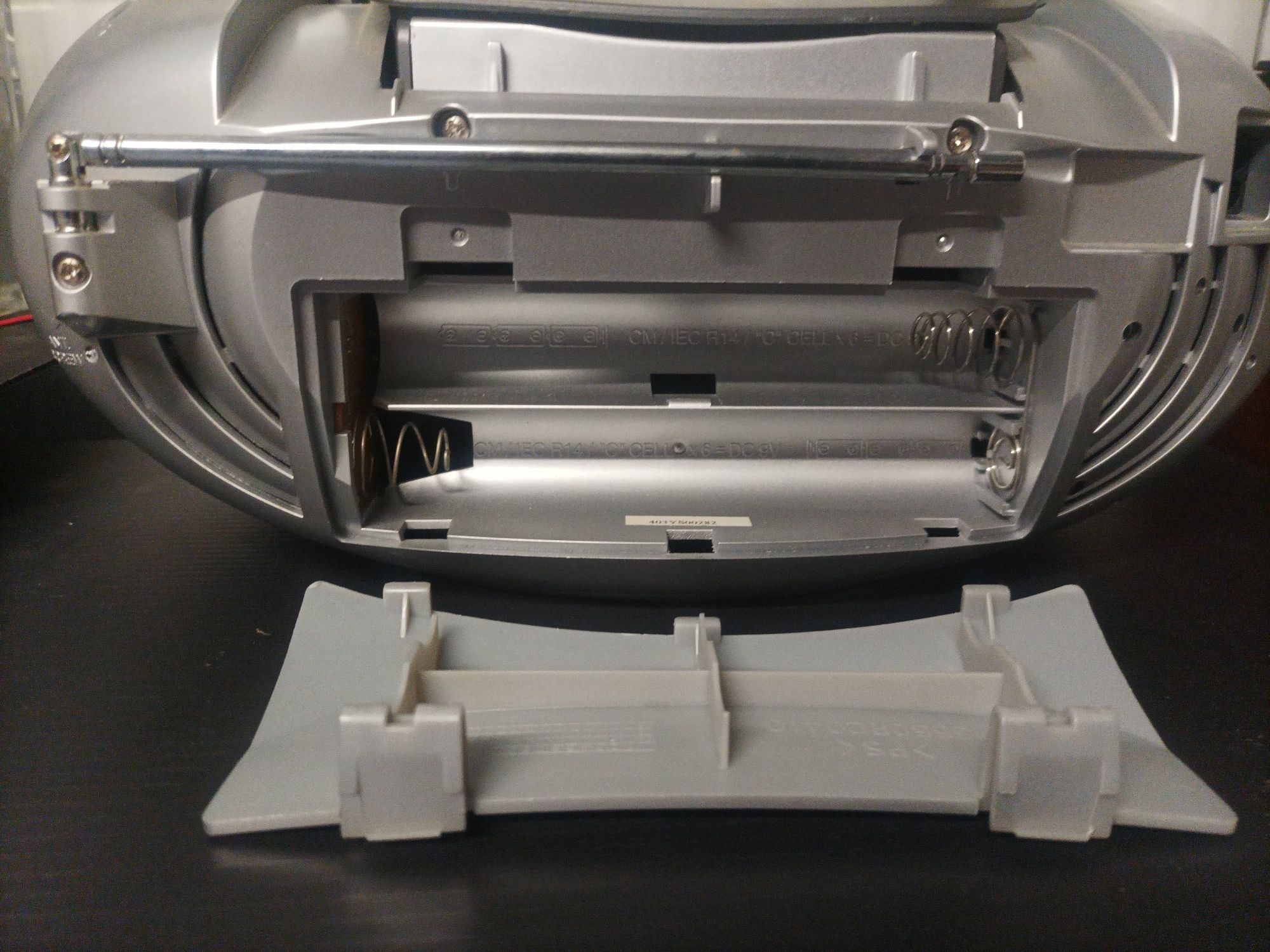 Radio CD K7 portátil LG