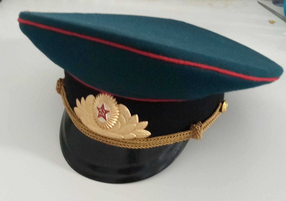 Komplet - Mundur Galowy Kapitana Wojsk Łączności ZSRR