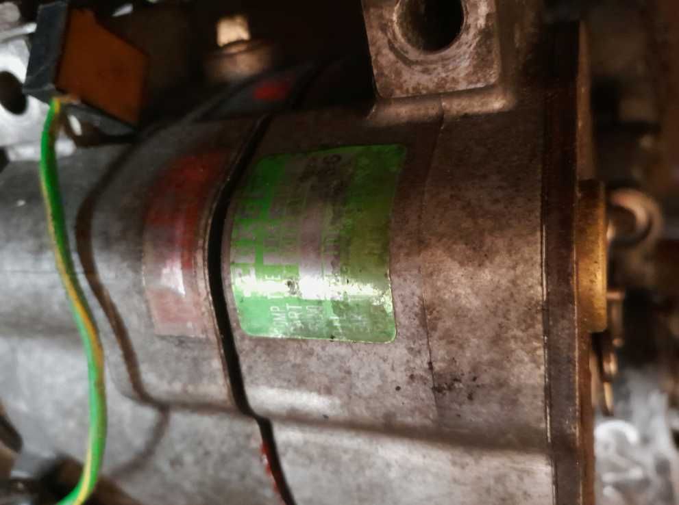 Sprężarka kompresor klimatyzacji ZEXEL DCW-17D Vw