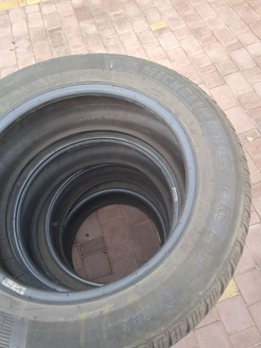 Michelin 215/55/16