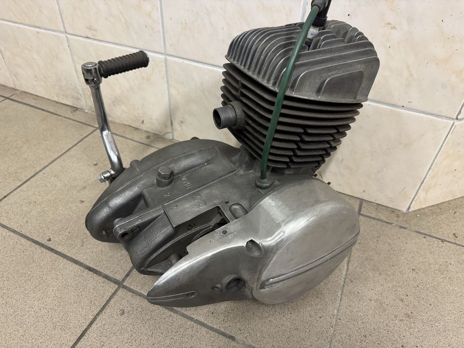 Silnik WSK 125 po generalnym remoncie.