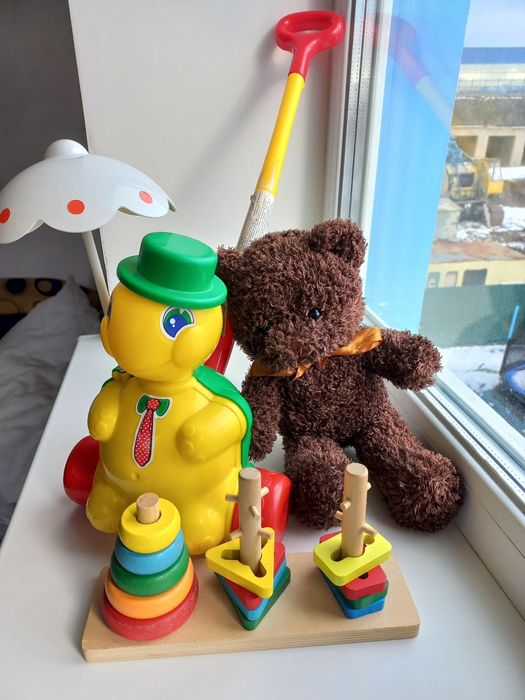 3 дитячих іграшки