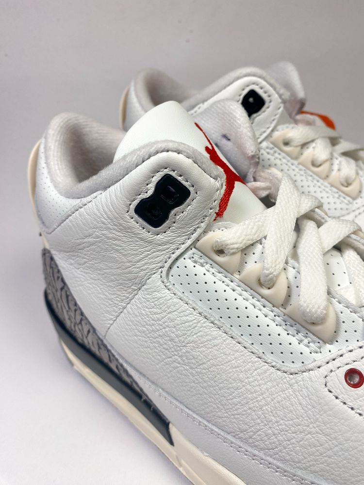 Air Jordan 3 White Cement (Reimagined) - 42.5