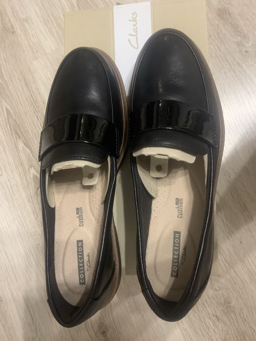 Лоферы новые Clarks р39