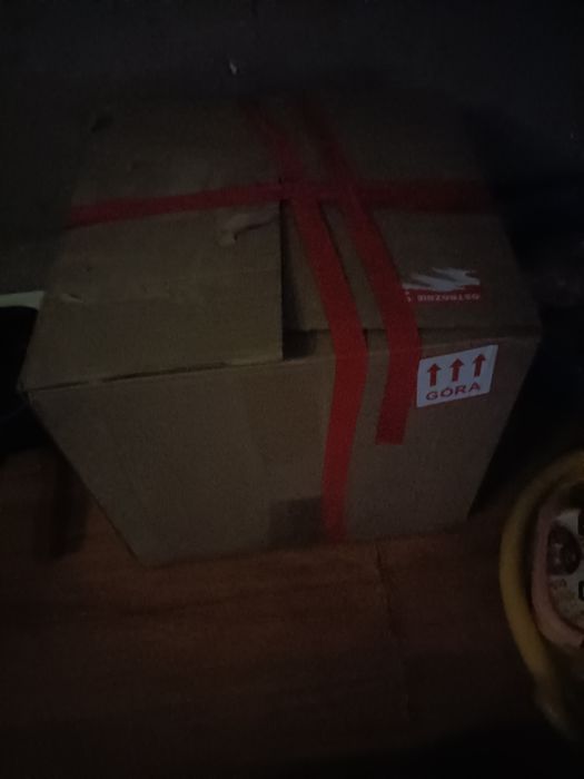 Sprzedam żelazko parowe .duże podelko jest