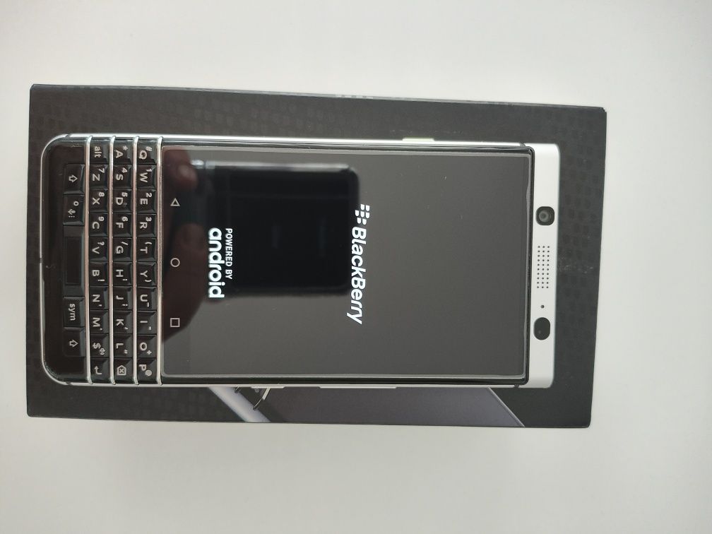 BlackBerry Key One