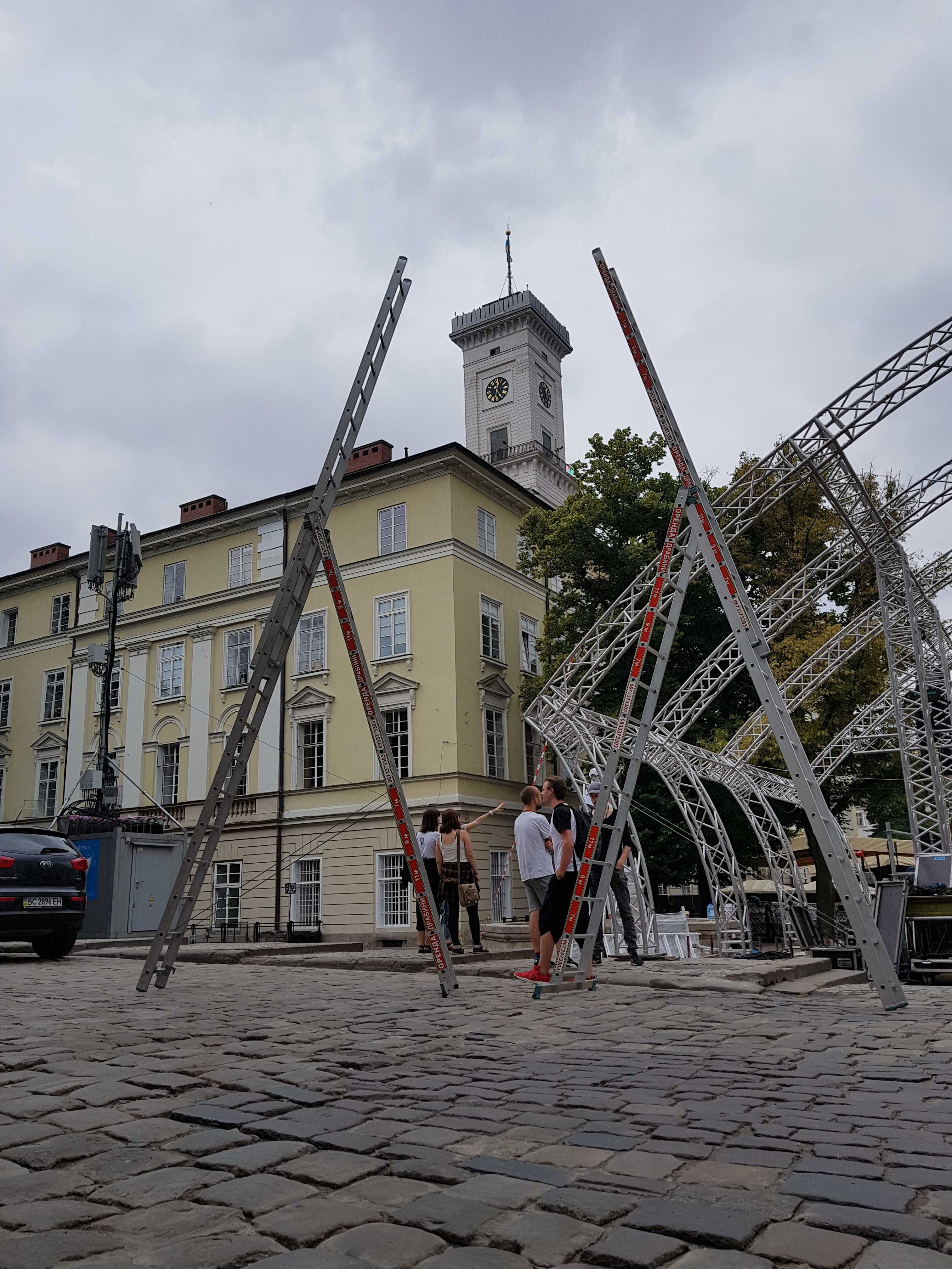 Оренда драбини 11 9 7 4 метрів лестниц стремянок аренда прокат оренду