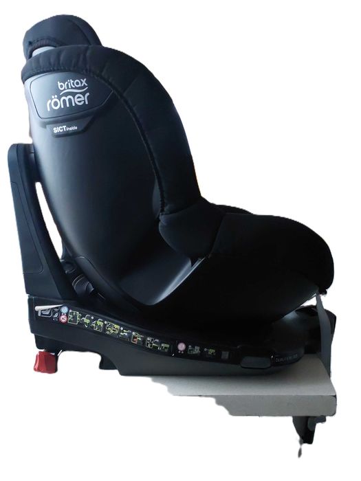Fotelik samochodowy obrotowy 360 stopni Britax Romer Dualfix M I-Size,