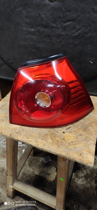 Lampa tył lewa/ prawa VW Golf 5. Cena  za szt.Gołdap Blask części