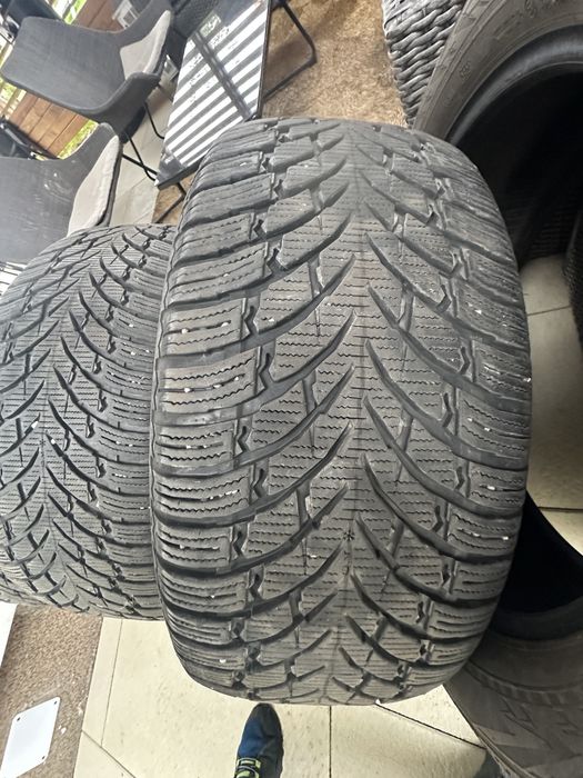 Opony zimowe Nokian 245/502/19 wr suv4 7mm 2021