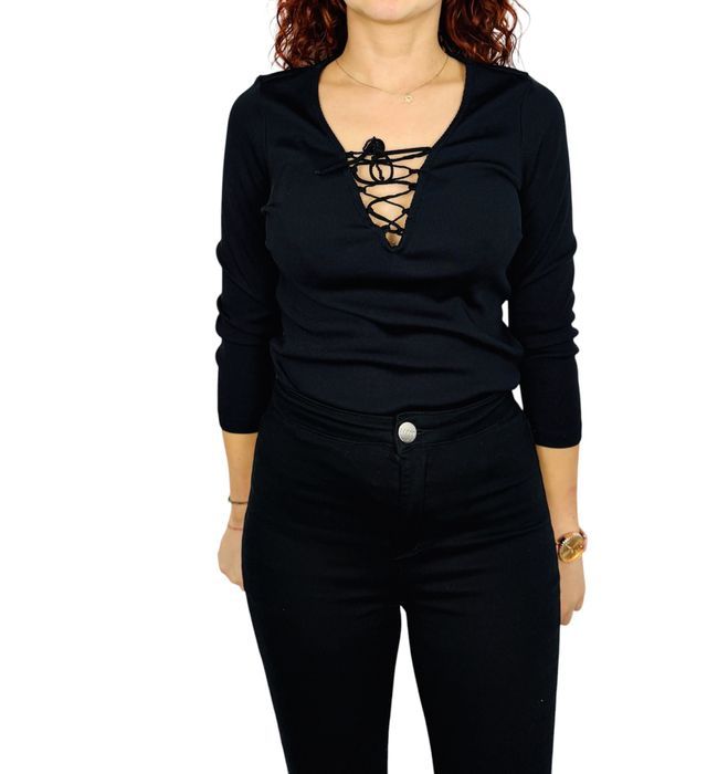 Czarne body z wiązaniem przy dekolcie L 40 H&M