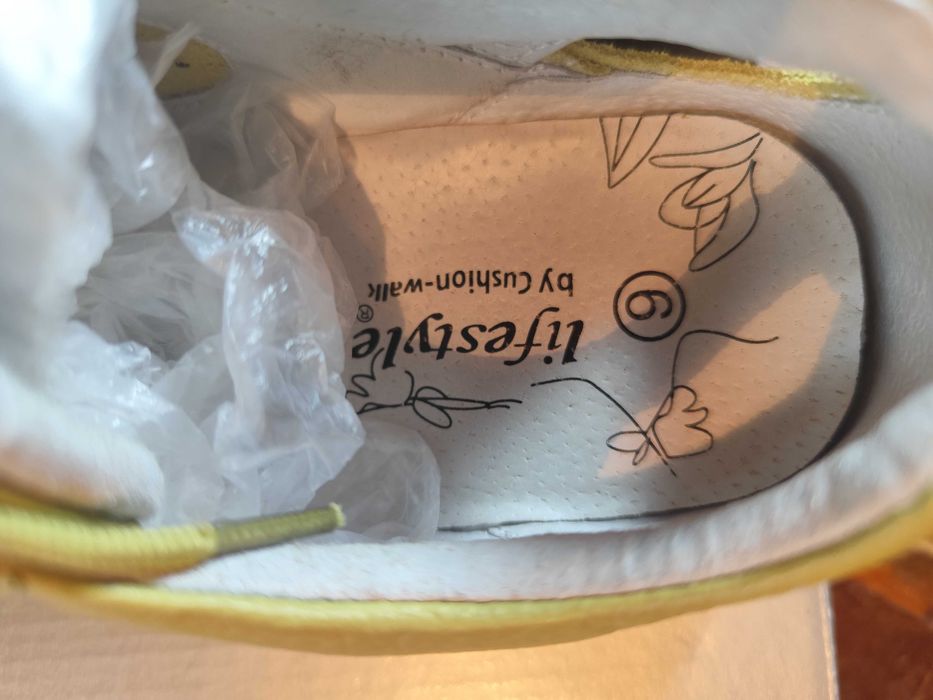 Кросівки Diadora ботинки