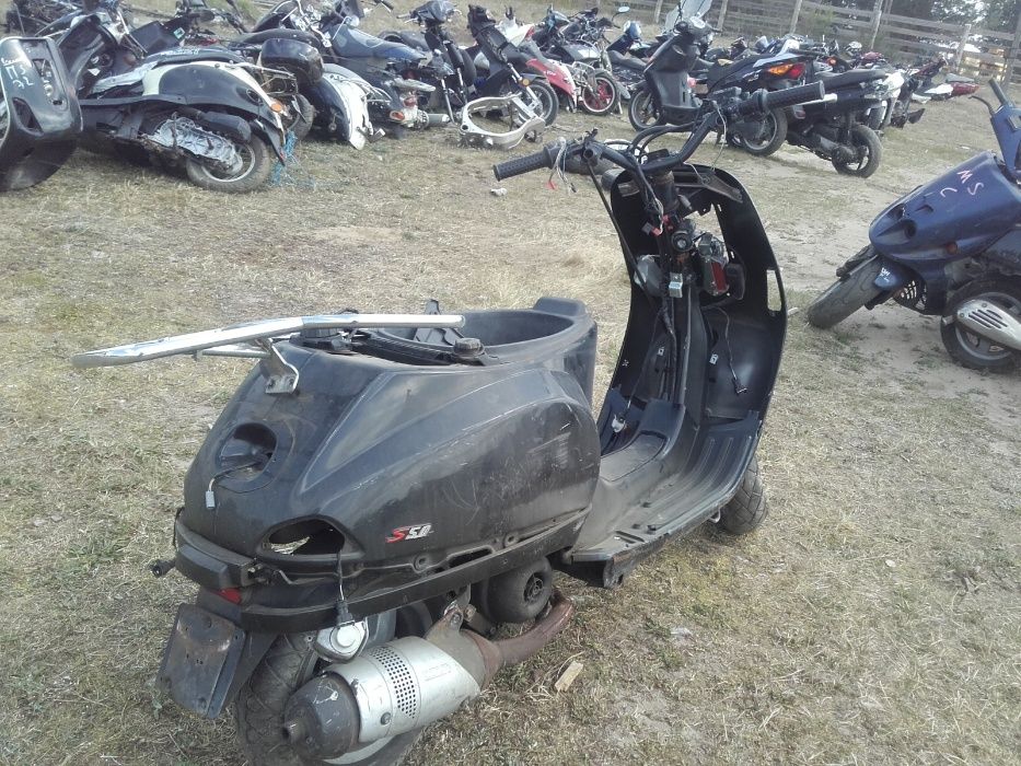 Piaggio vespa lx50 lx 50 s silnik koło felga lampa amortyzator części