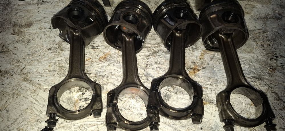 Колінвал 0.25 поршні шатуни Fiat Doblo Opel Combo Opel Astra 1.3 CDTI
