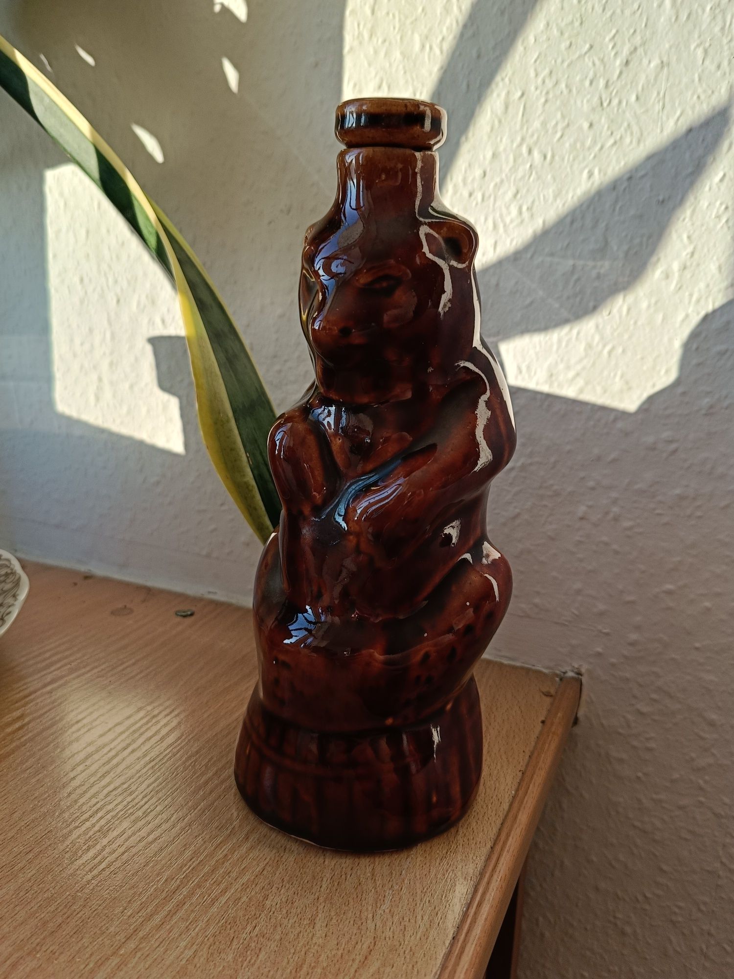 Stara karafka,Kamionka, niedźwiedź, miś