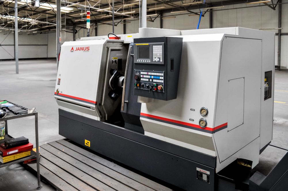 Tokarka numeryczna CNC Janus HTC2050