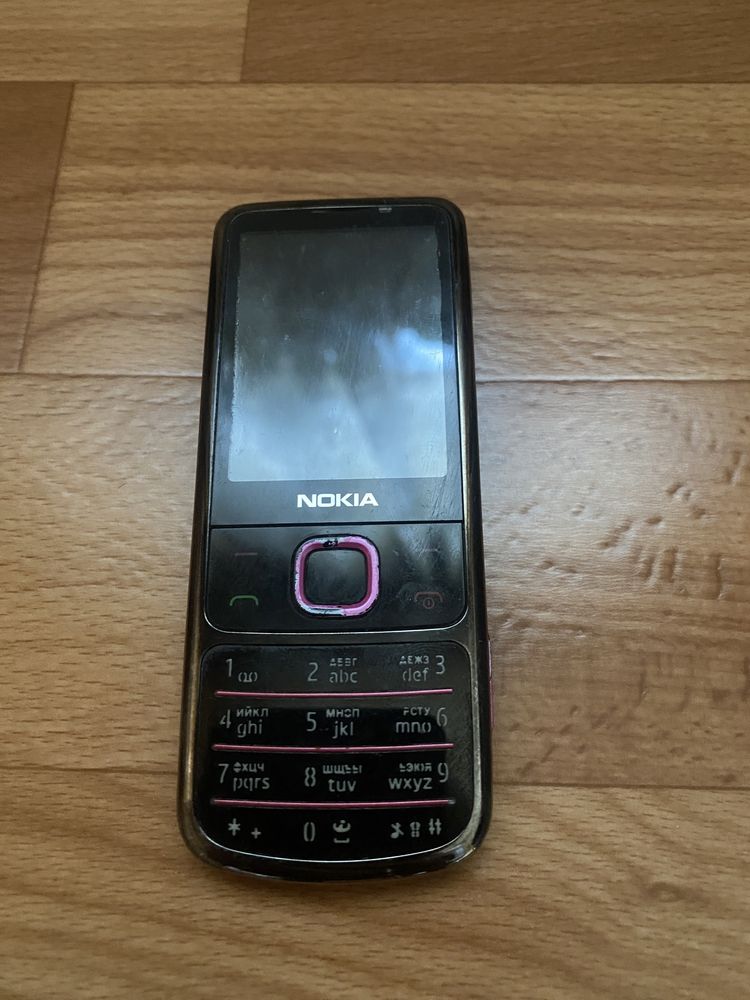 Мобильный телефон Nokia