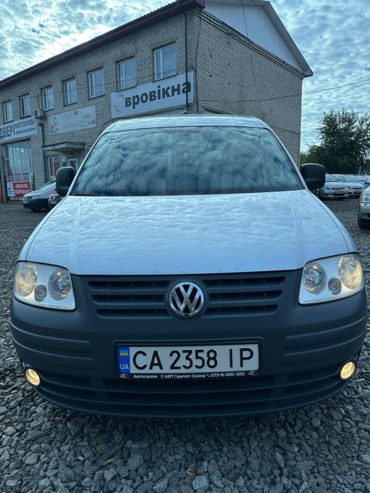 Продаж Volkswagen Caddy