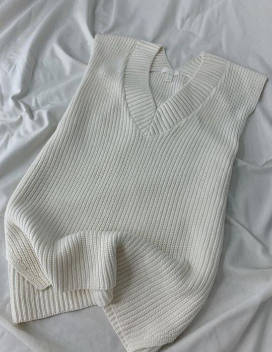 Жилет в'язаний молочний НМ
