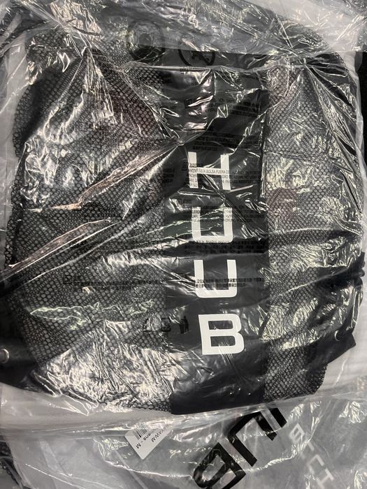 Lote HUUB: fatos de natação e trisuits de triatlo