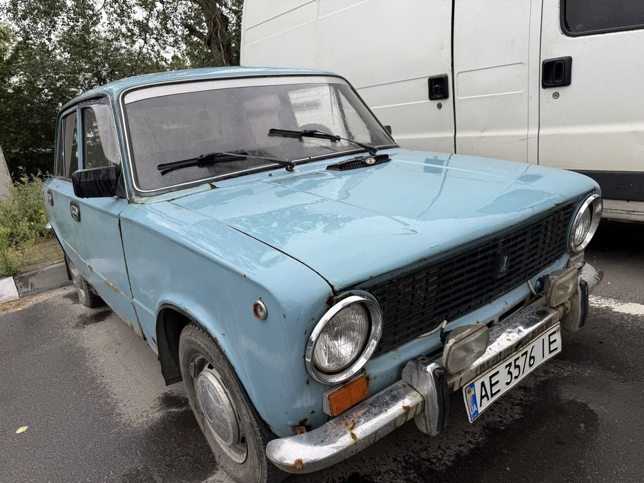 Продам ВАЗ 21:01 срочно на боевом ходу