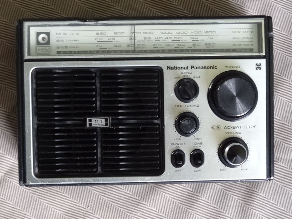 Радио National Panasonic R-338B