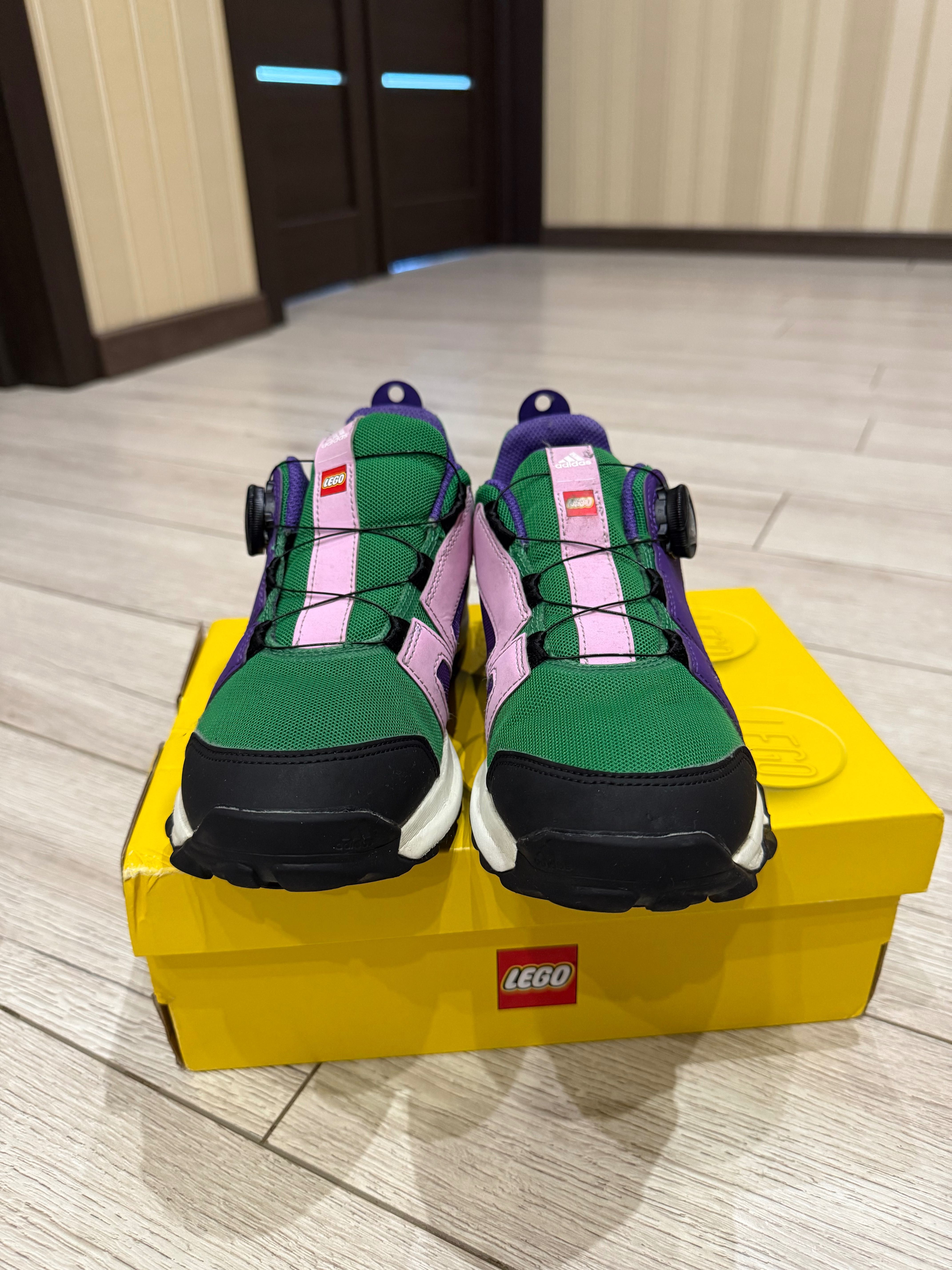 Кросівки дитячі Adidas terrex 36,5 розмір