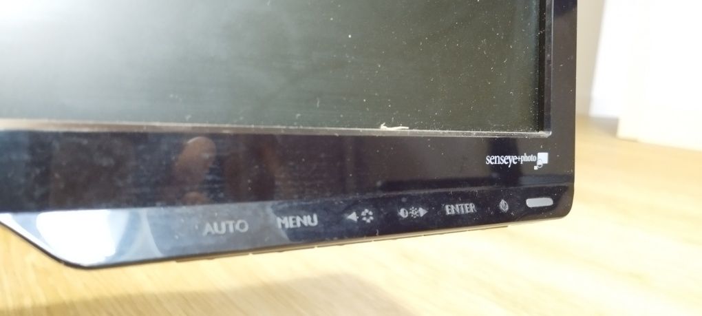 Monitor LCD BenQ 20"